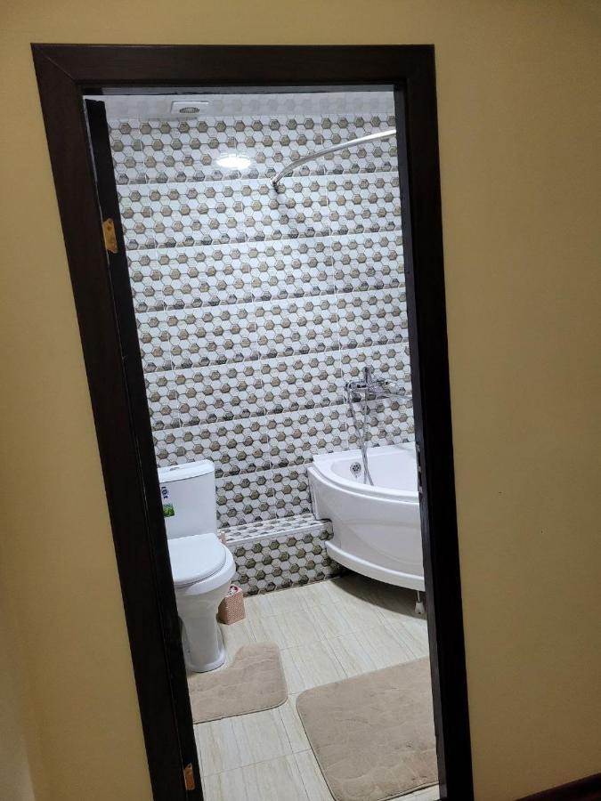 Hotel Avesto2 Urgencz Zewnętrze zdjęcie